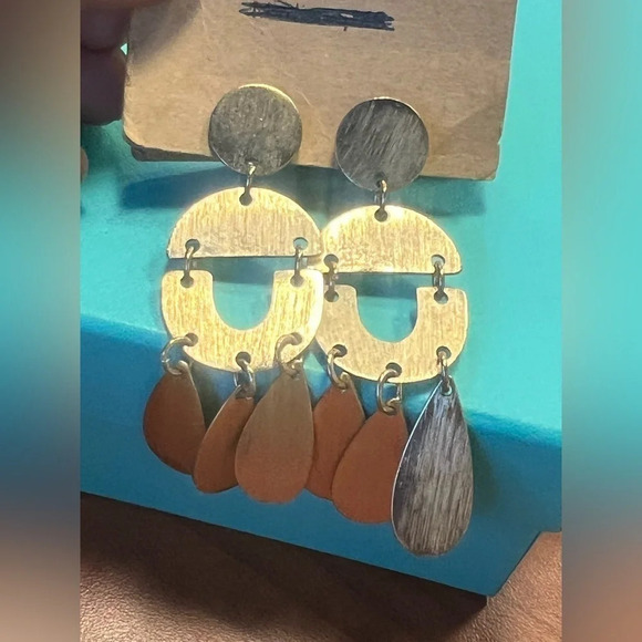 Gold Drop Geometric Dangle Earrings - Picture 1 of 8